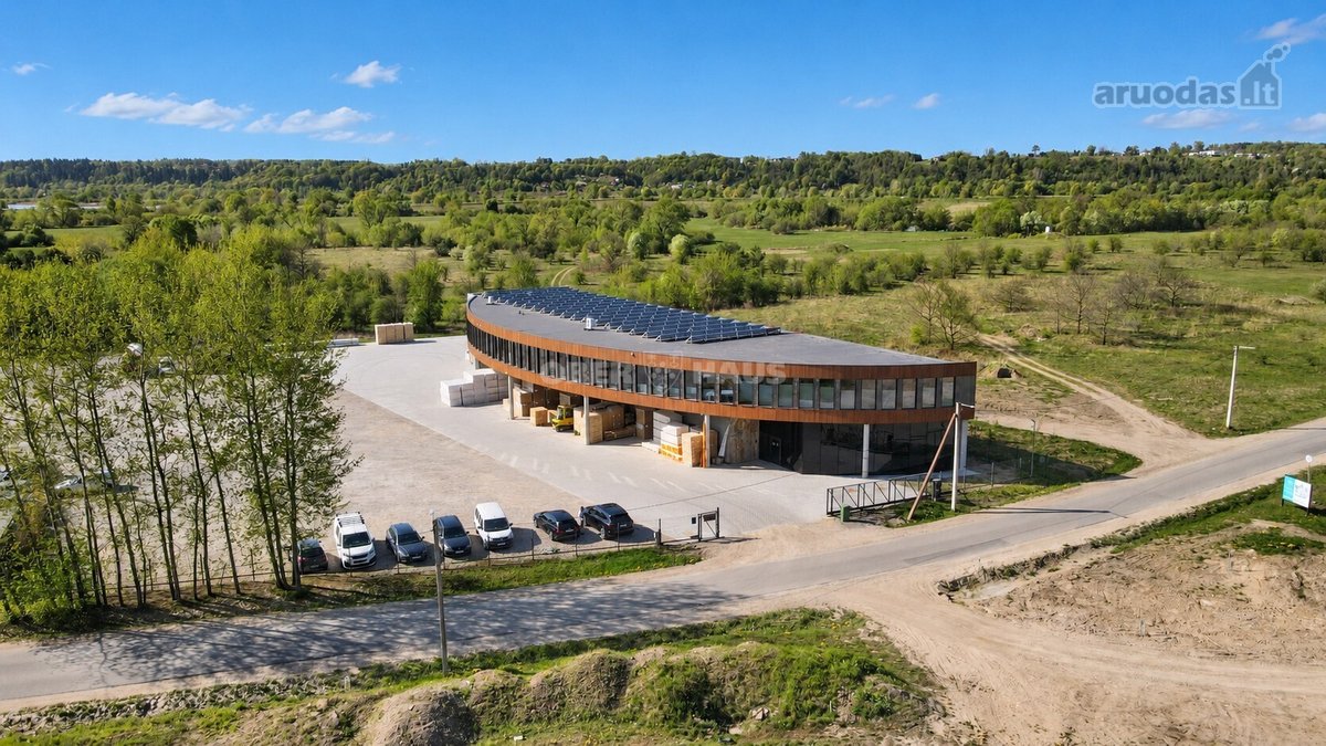 Išskirtinis pastatas tiek architektūriniais - nuotraukos Nr. 4