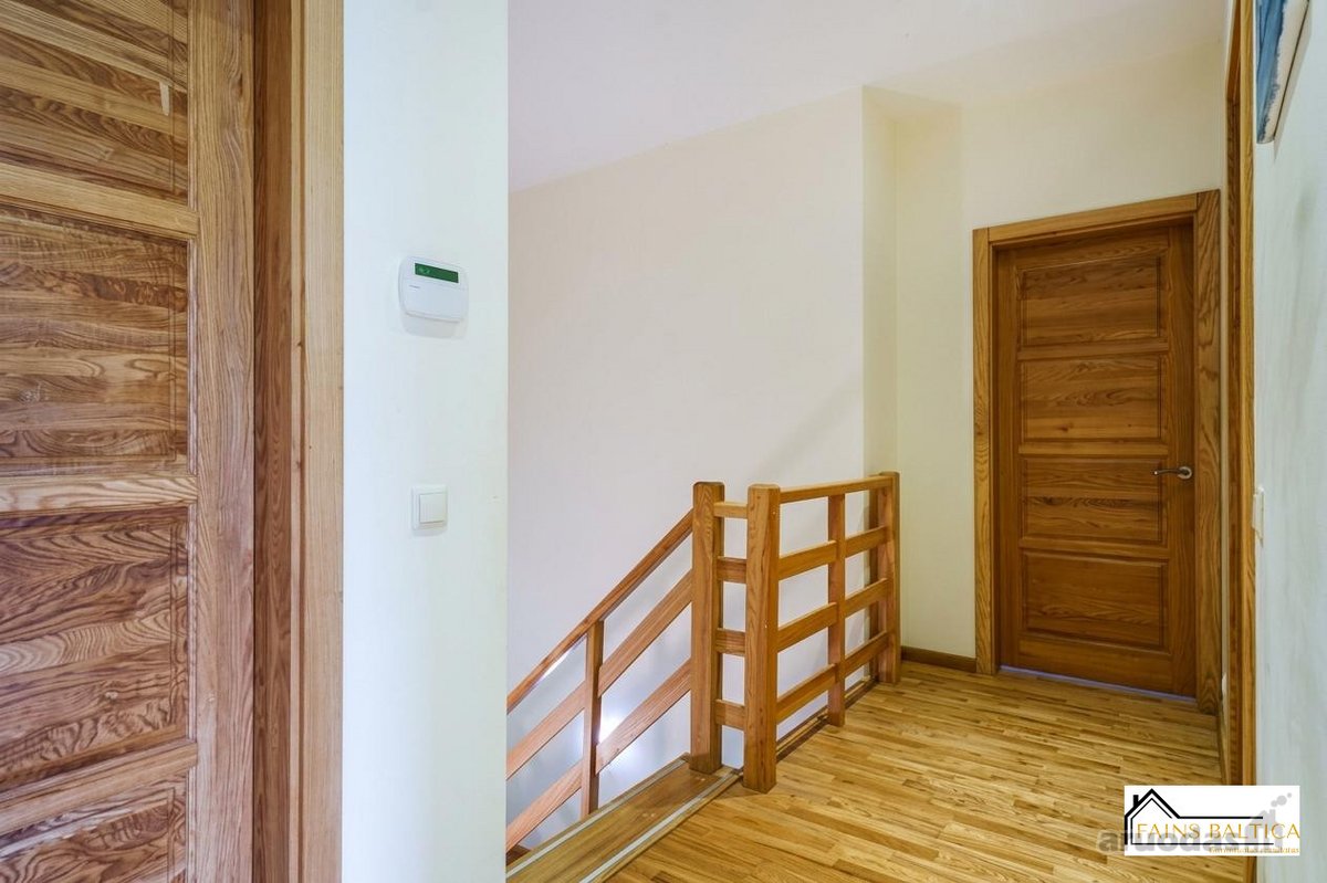 Jaukus 4 Kambarių Namas Mažojoje Riešėje Su - nuotraukos Nr. 28
