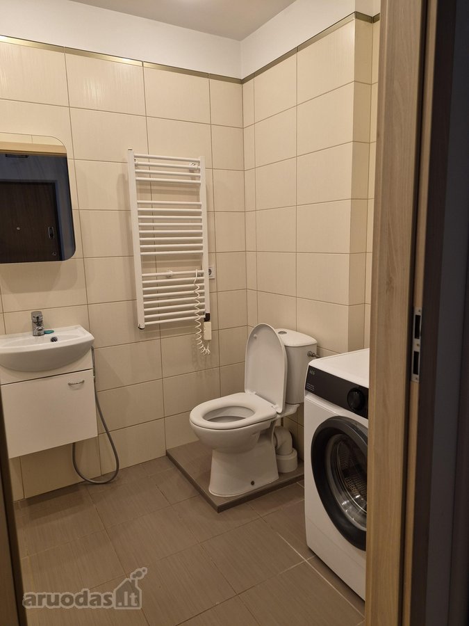 Nuomojamas 2 kambarių butas su erdviu atviru - nuotraukos Nr. 5