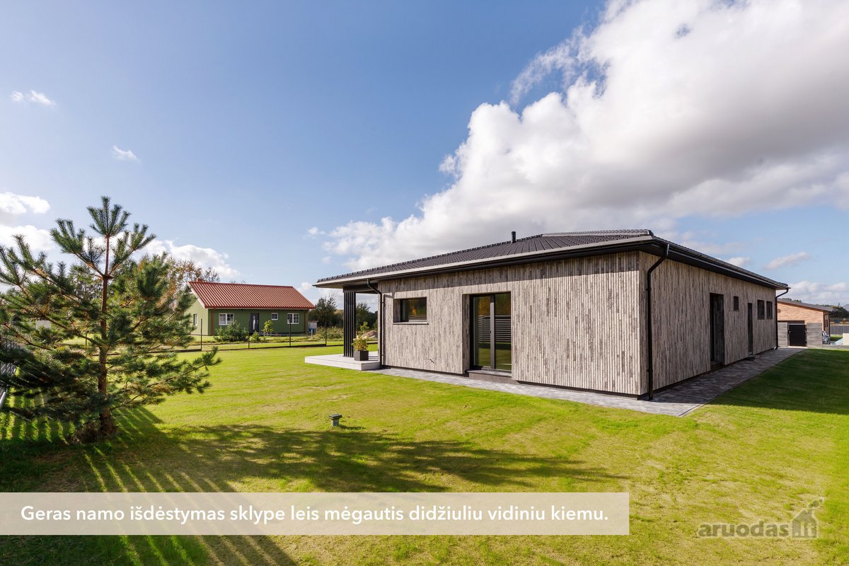 Naujos statybos A++ klasės namas su šildomu - nuotraukos Nr. 12