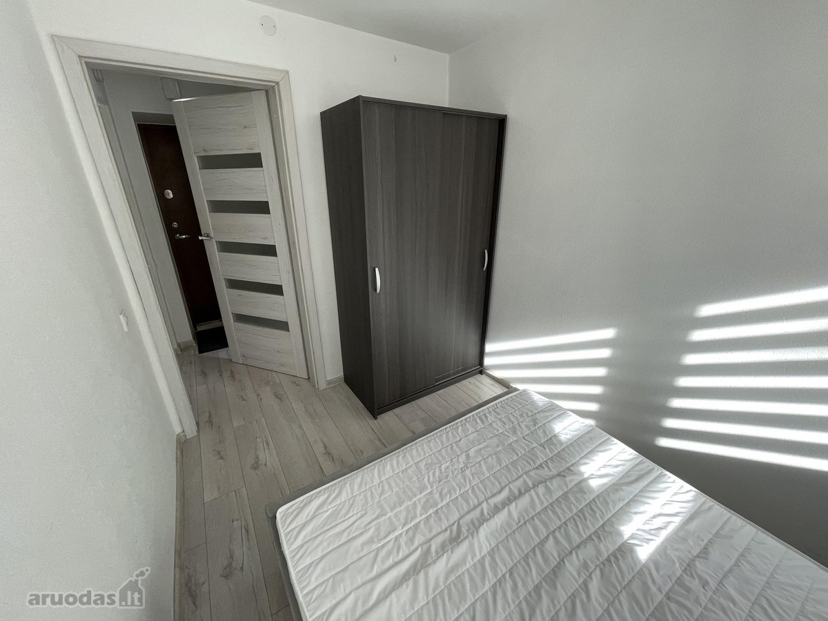 Išnuomojamas jaukus 2 kambarių butas Šiaulių - nuotraukos Nr. 15