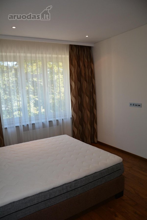 Išnuomojamas tvarkingas 3 kambarių butas - nuotraukos Nr. 12