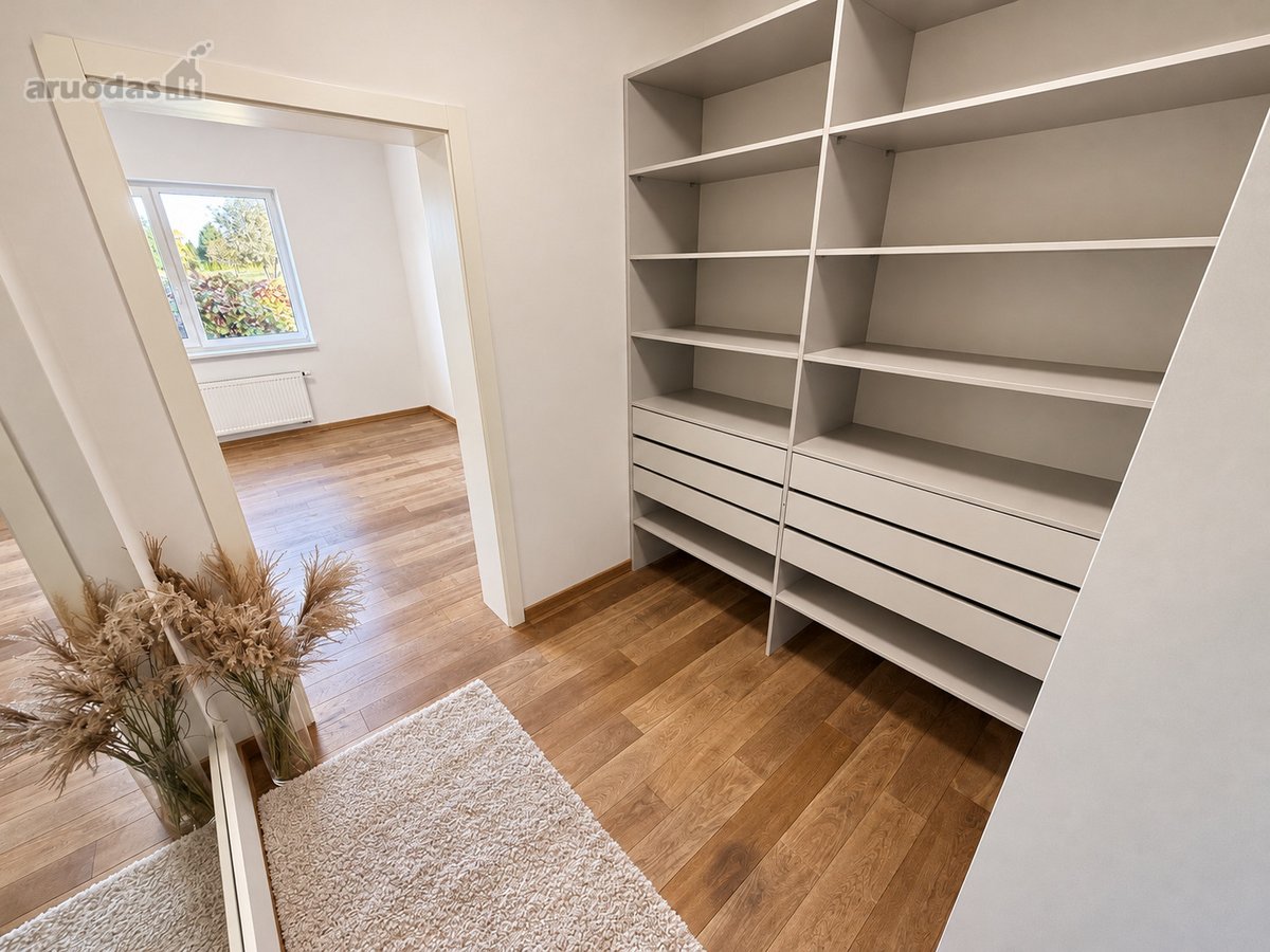 Parduodamas Erdvus Ir Jaukus Vieno Aukšto - nuotraukos Nr. 11