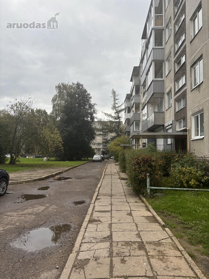 Tvarkingas 2 kambarių butas su dviem - nuotraukos Nr. 12