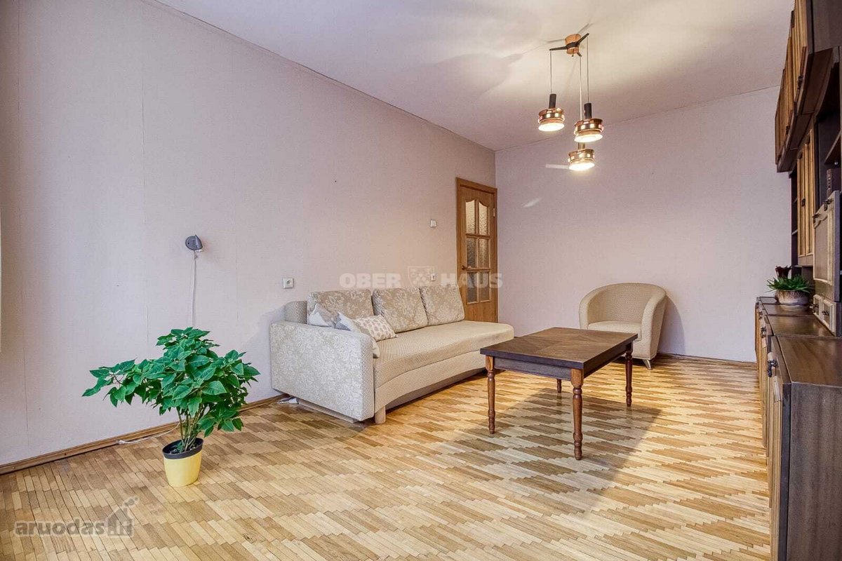 Išnuomojamas Erdvus Ir Tvarkingas 3 Kambarių - nuotraukos Nr. 2