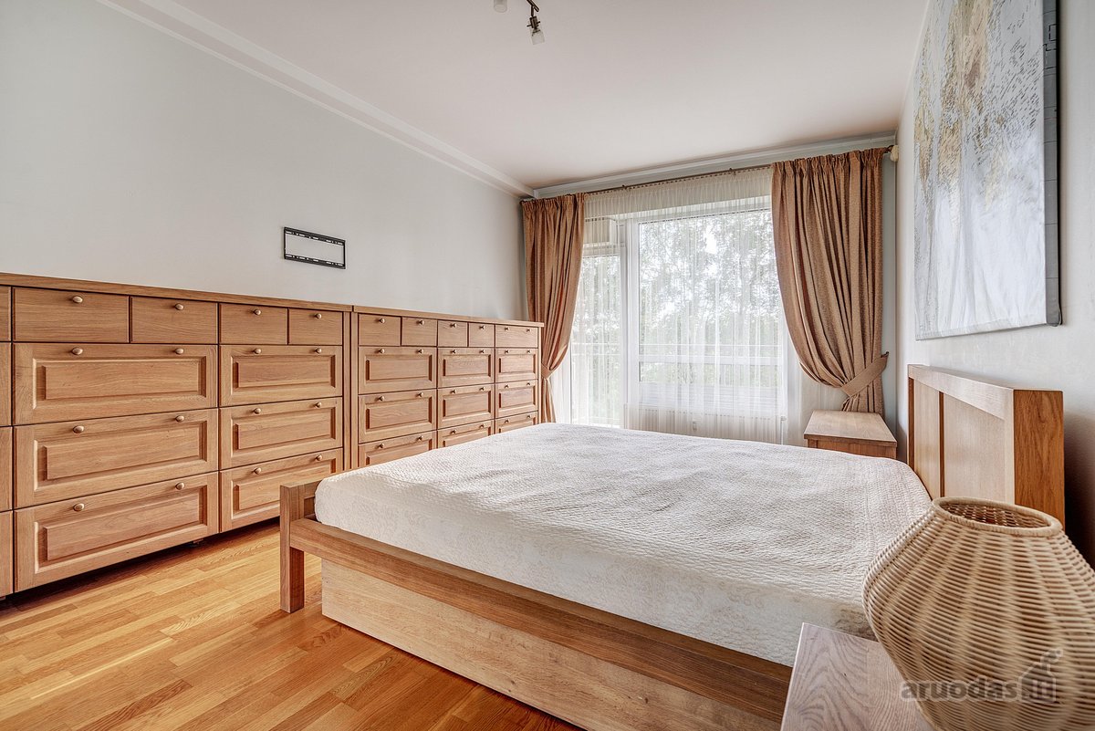 Išnuomojamas šiuolaikiškas ir erdvus 2 k. - nuotraukos Nr. 17