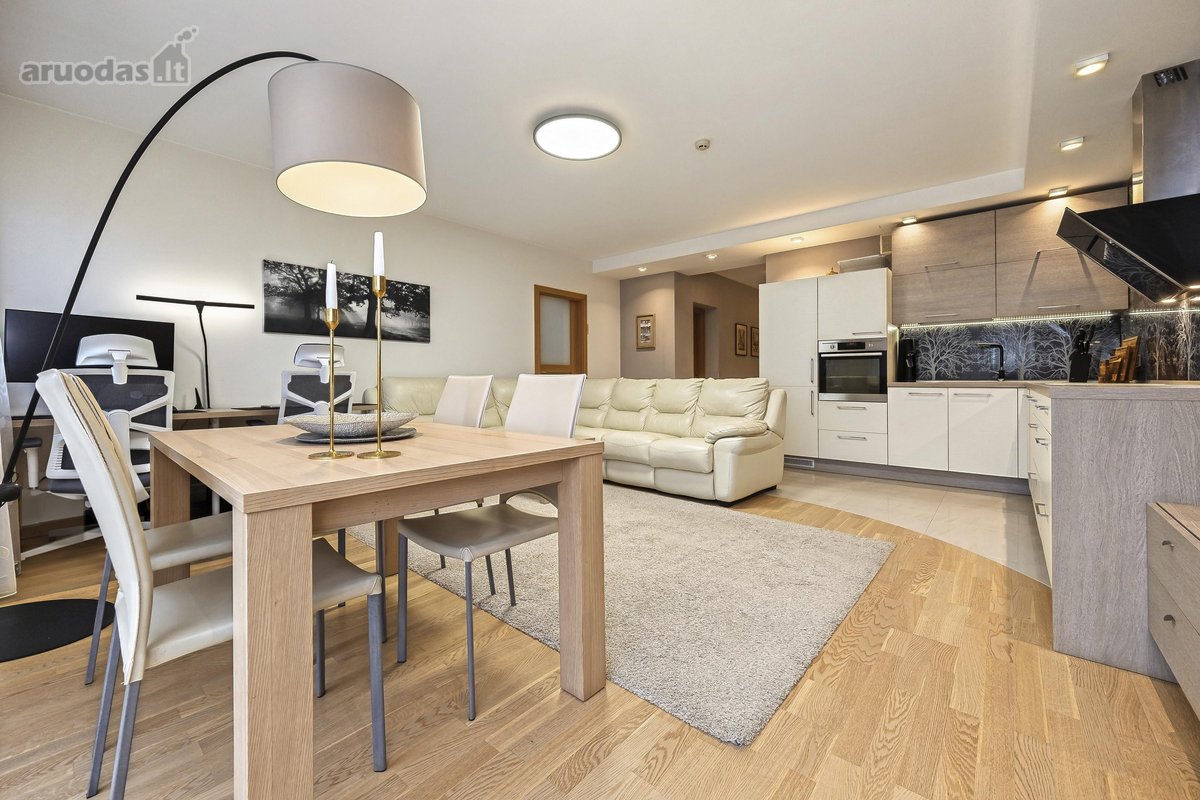 Išnuomojami Erdvūs 2 Kambarių Apartamentai - nuotraukos Nr. 2