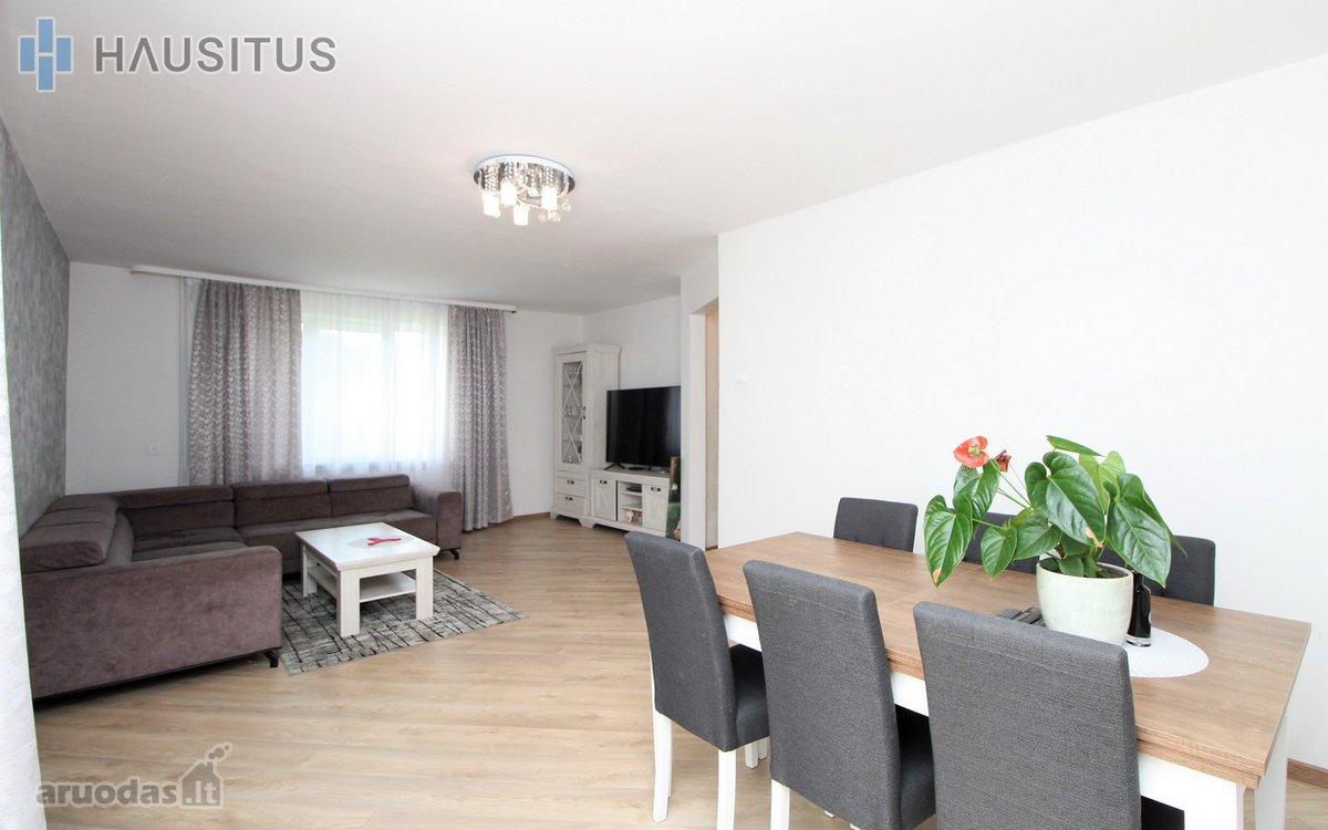 Parduodamas Mūrinis Renovuotas Namas Ramioje - nuotraukos Nr. 2