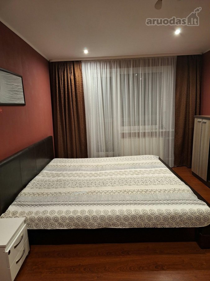 Išnuomojamas erdvus ir jaukus 4 kambarių, 73 - nuotraukos Nr. 4