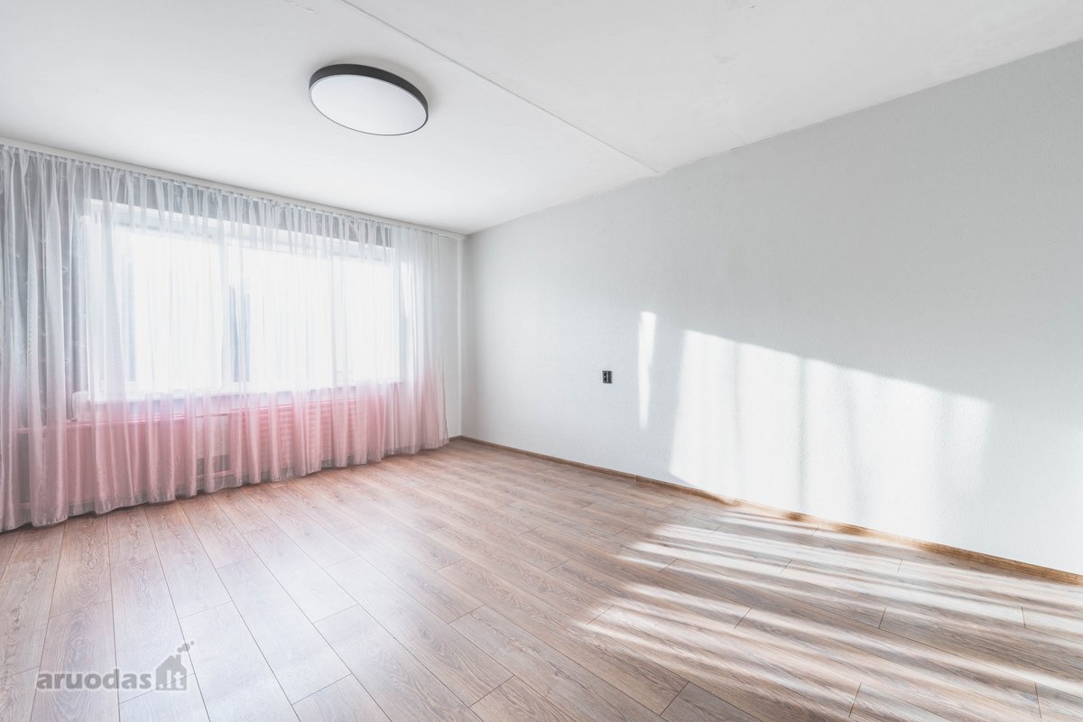 Parduodamas Erdvus 3 Kambarių Butas Šilutės - nuotraukos Nr. 7