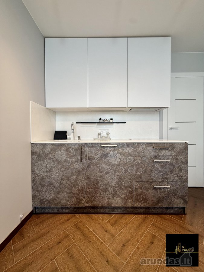 Parduodamas Moderniai Įrengtas 2 Kambarių - nuotraukos Nr. 22