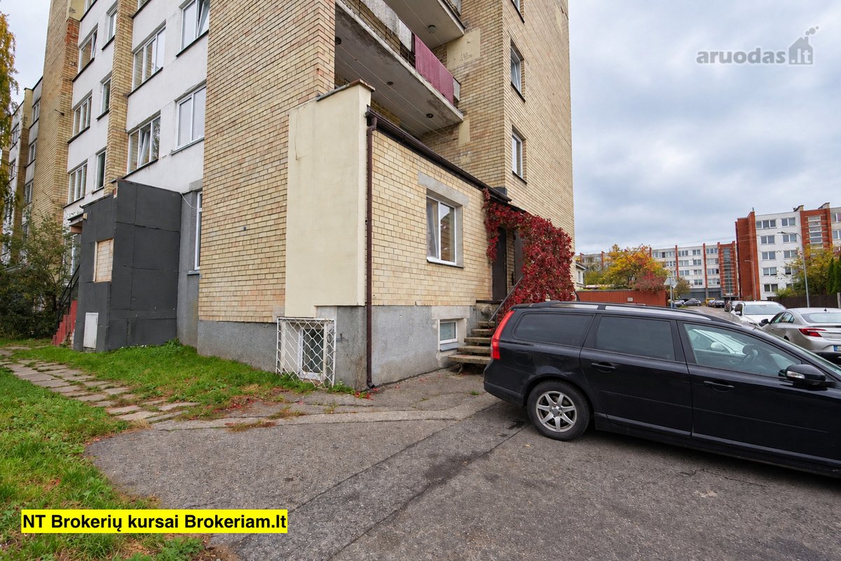 Parduodamas išskirtinis erdvus 2 kambarių - nuotraukos Nr. 18