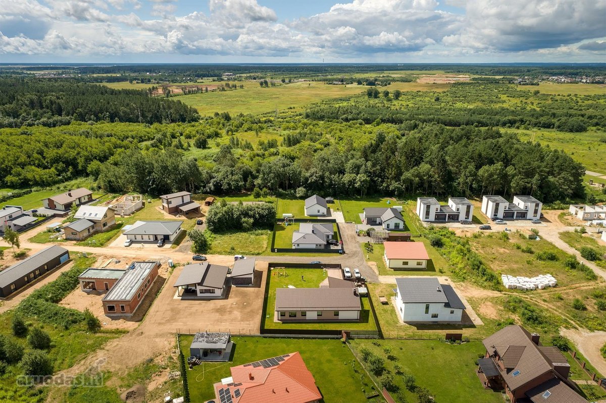 Parduodamas Modernus Vieno Aukšto Namas - nuotraukos Nr. 17