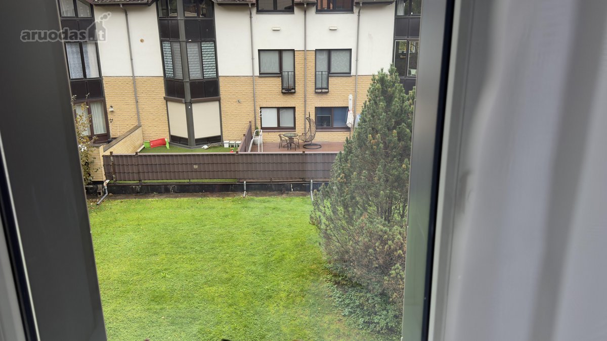 Prestižiniame ir viename žaliausių Vilniaus - nuotraukos Nr. 24