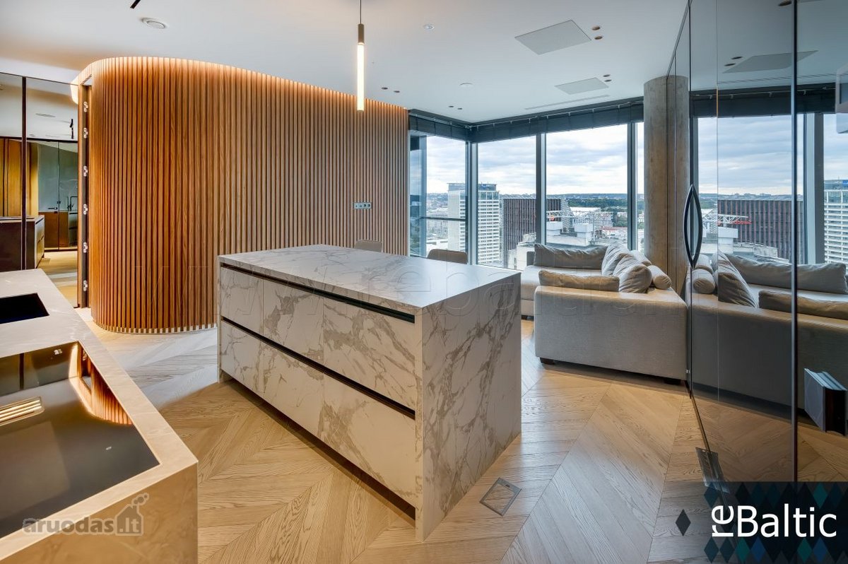 Prabangus butas Tower projekte su nuostabia - nuotraukos Nr. 5
