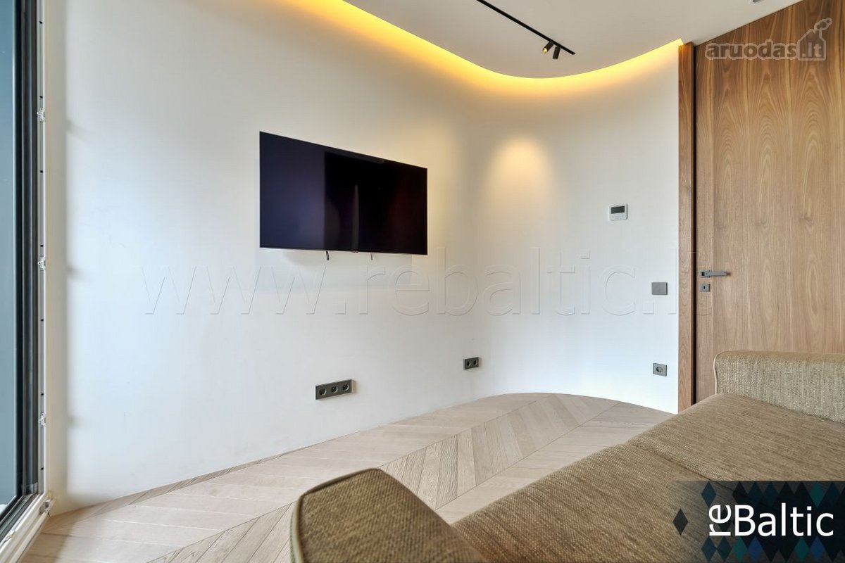 Prabangus butas Tower projekte su nuostabia - nuotraukos Nr. 11