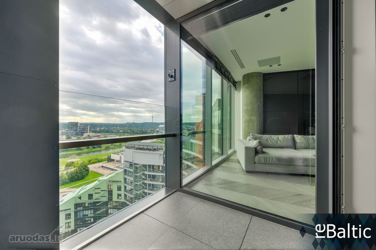 Prabangus butas Tower projekte su nuostabia - nuotraukos Nr. 13