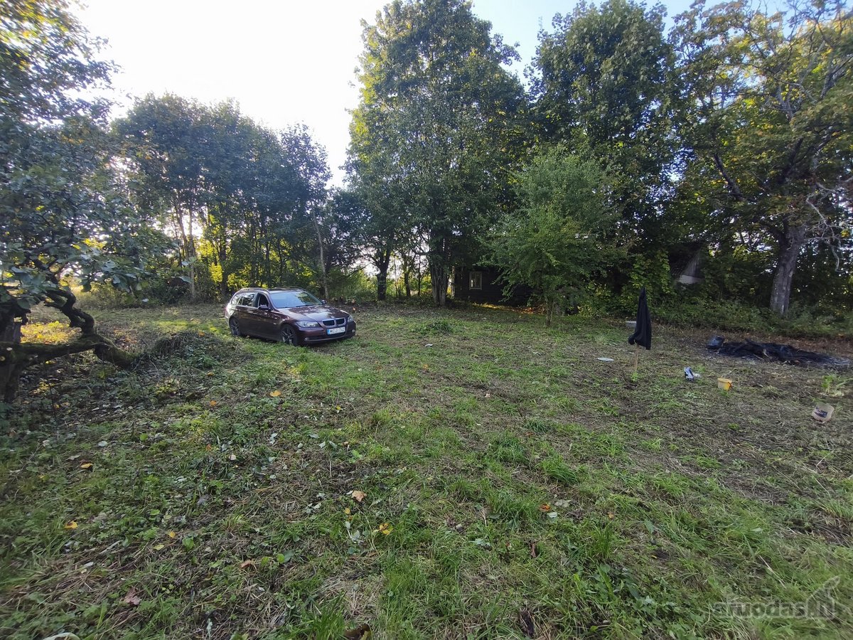 Parduodama erdvi ir privatumą garantuojanti - nuotraukos Nr. 11