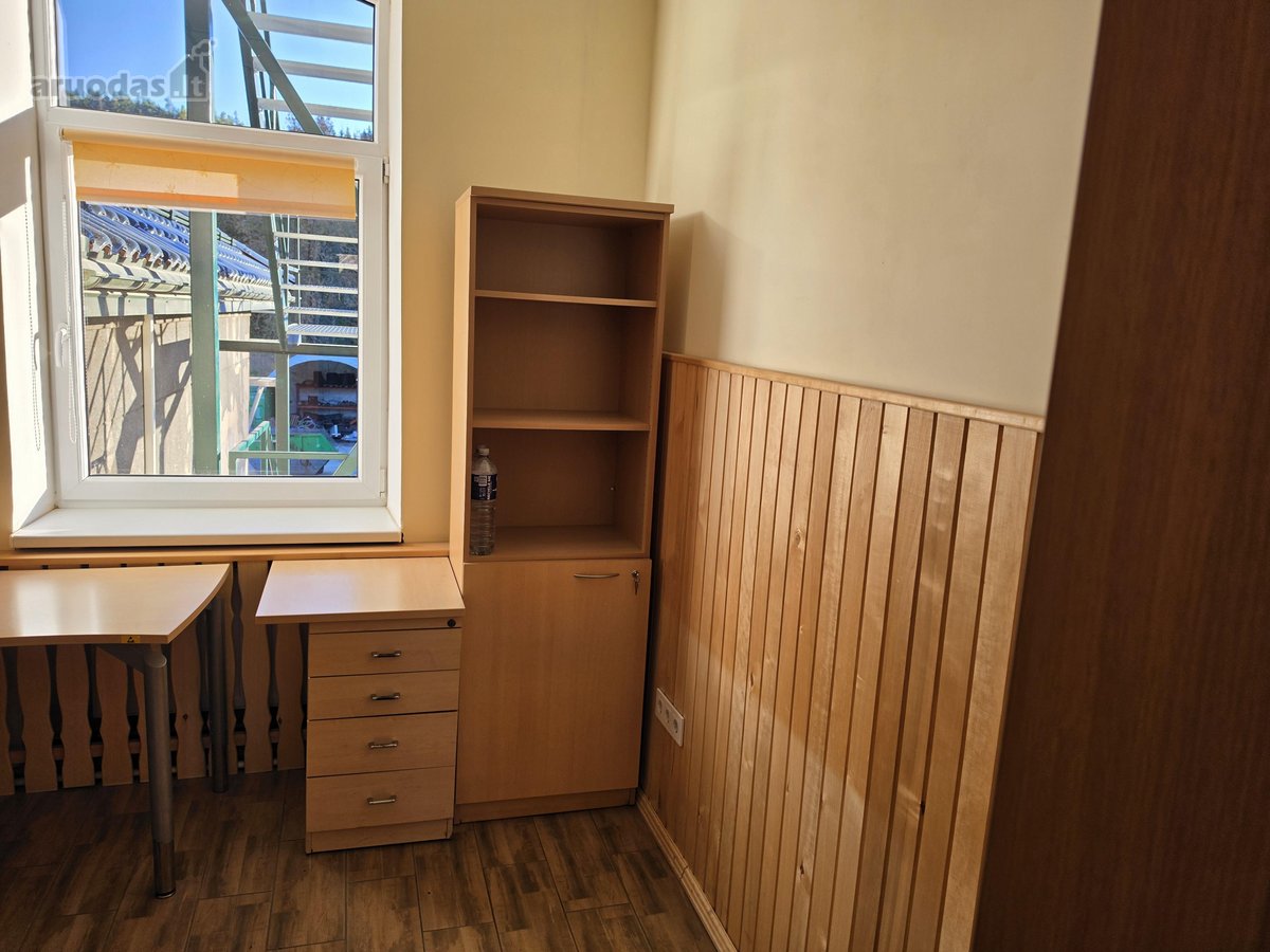 Ofiso kambarys 3,12x3,39 m naujai renovotam - nuotraukos Nr. 6