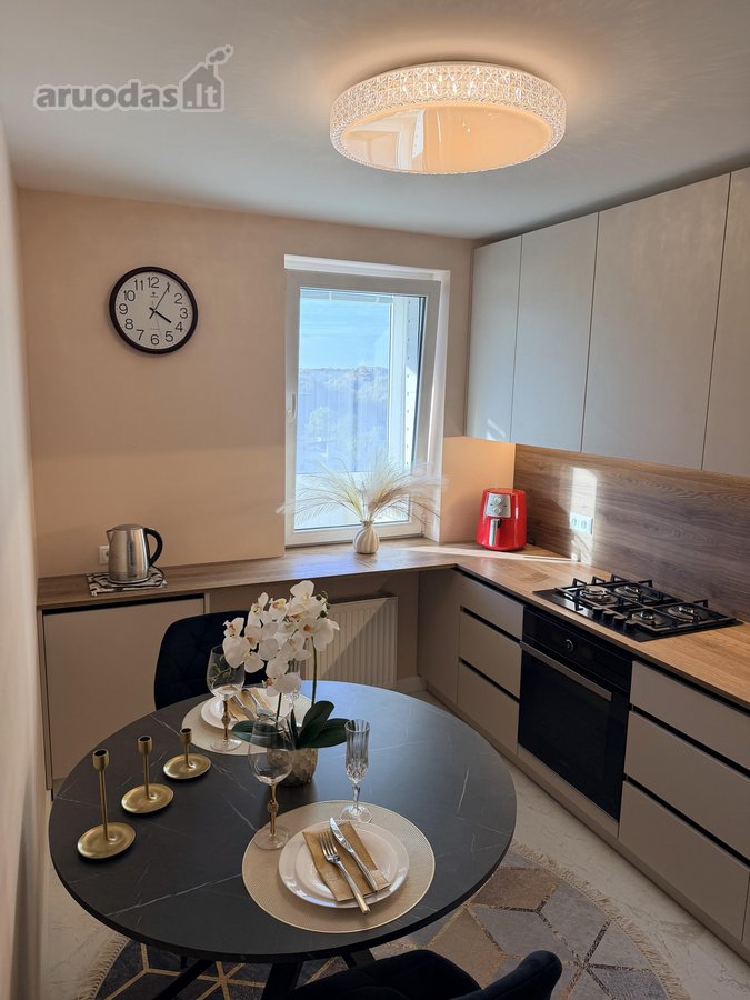Nuomojamas jaukus ir šviesus 55 m² 2 kambarių - nuotraukos Nr. 2