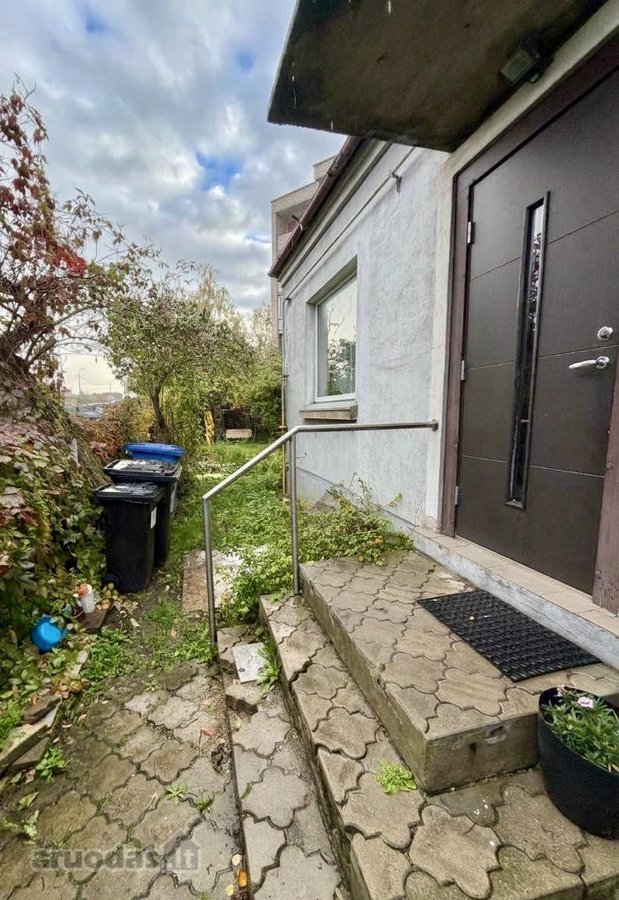 Parduodamas namas su priestatu 270 m² (viso - nuotraukos Nr. 42