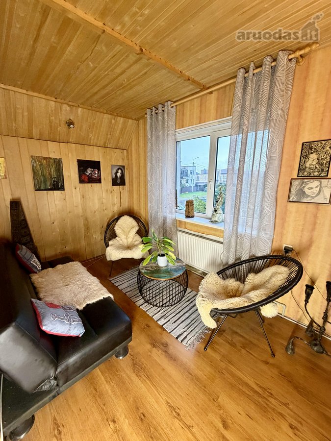 Parduodamas namas su priestatu 270 m² (viso - nuotraukos Nr. 27