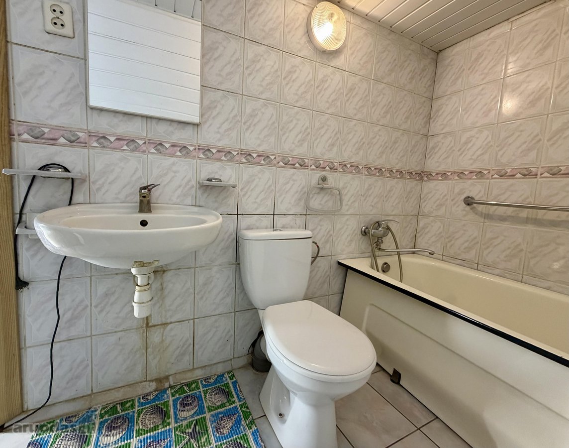 Parduodamas namas su priestatu 270 m² (viso - nuotraukos Nr. 32