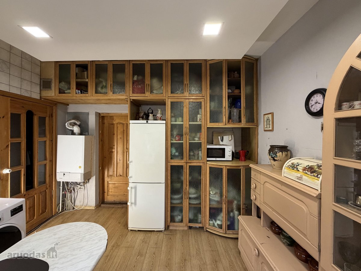 Parduodamas namas su priestatu 270 m² (viso - nuotraukos Nr. 17