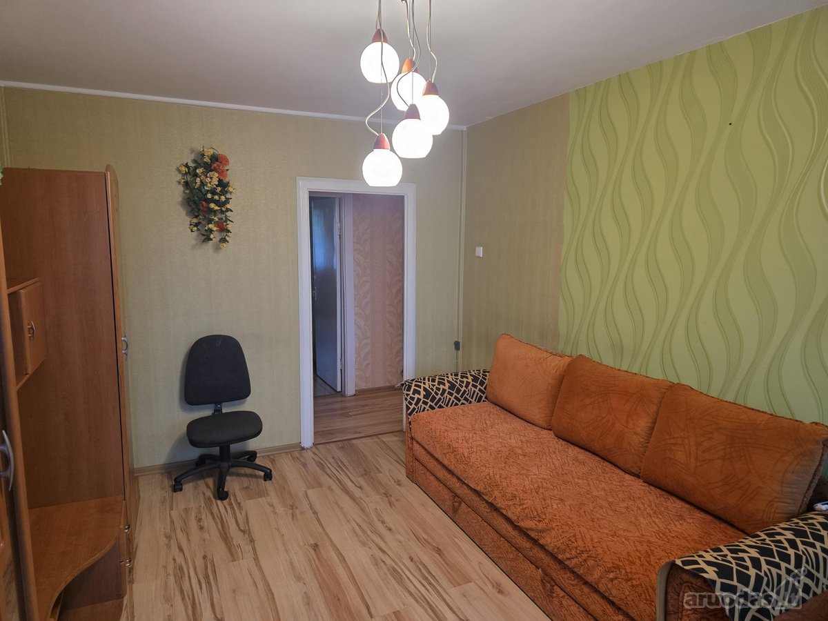 Parduodamas 2 kambarių butas 4 aukšte. - nuotraukos Nr. 2