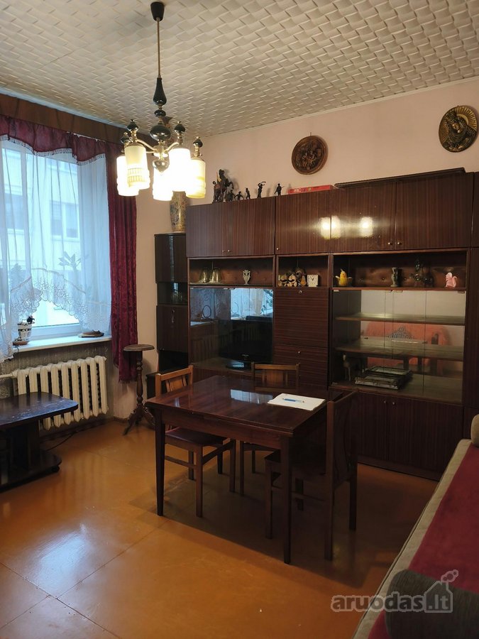 Išnuomojamas 2 kambarių butas ilgalaikei - nuotraukos Nr. 2