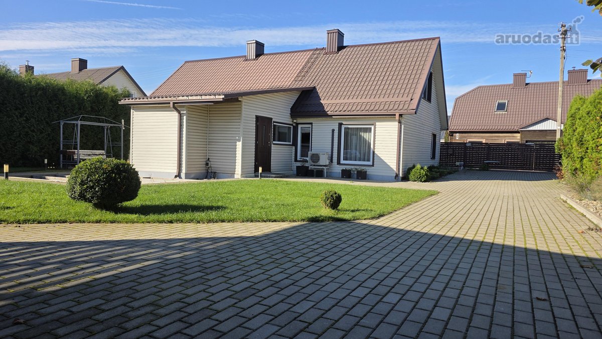 Išnuomojama visiškai atskira namo dalis su kiemu - nuotraukos Nr. 17