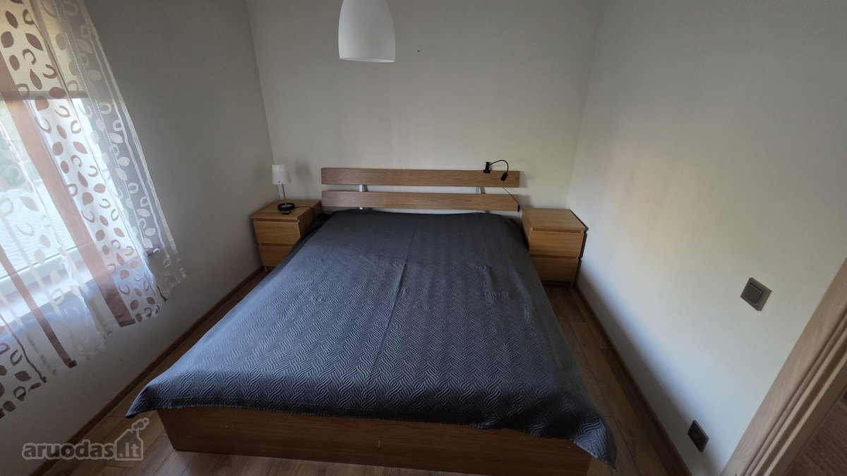 Išnuomojama visiškai atskira namo dalis su kiemu - nuotraukos Nr. 8