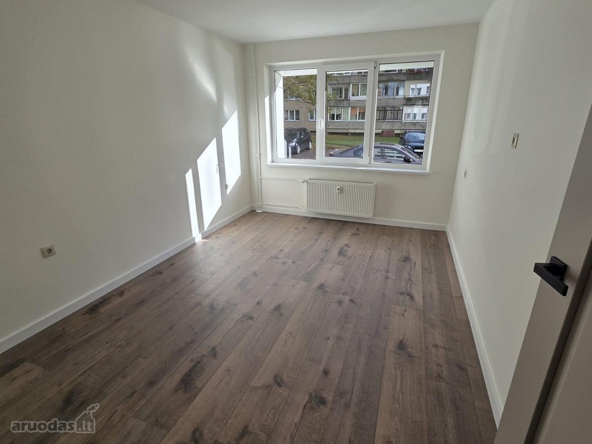 Parduodamas pilnai renovuotas, erdvus 4 - nuotraukos Nr. 10