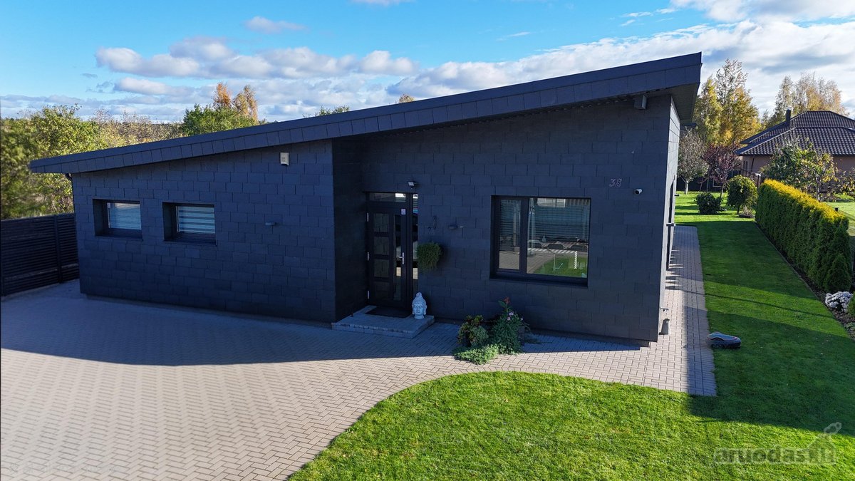Gyvenamas plotas 150 m². Garažas su pirtimi - nuotraukos Nr. 5