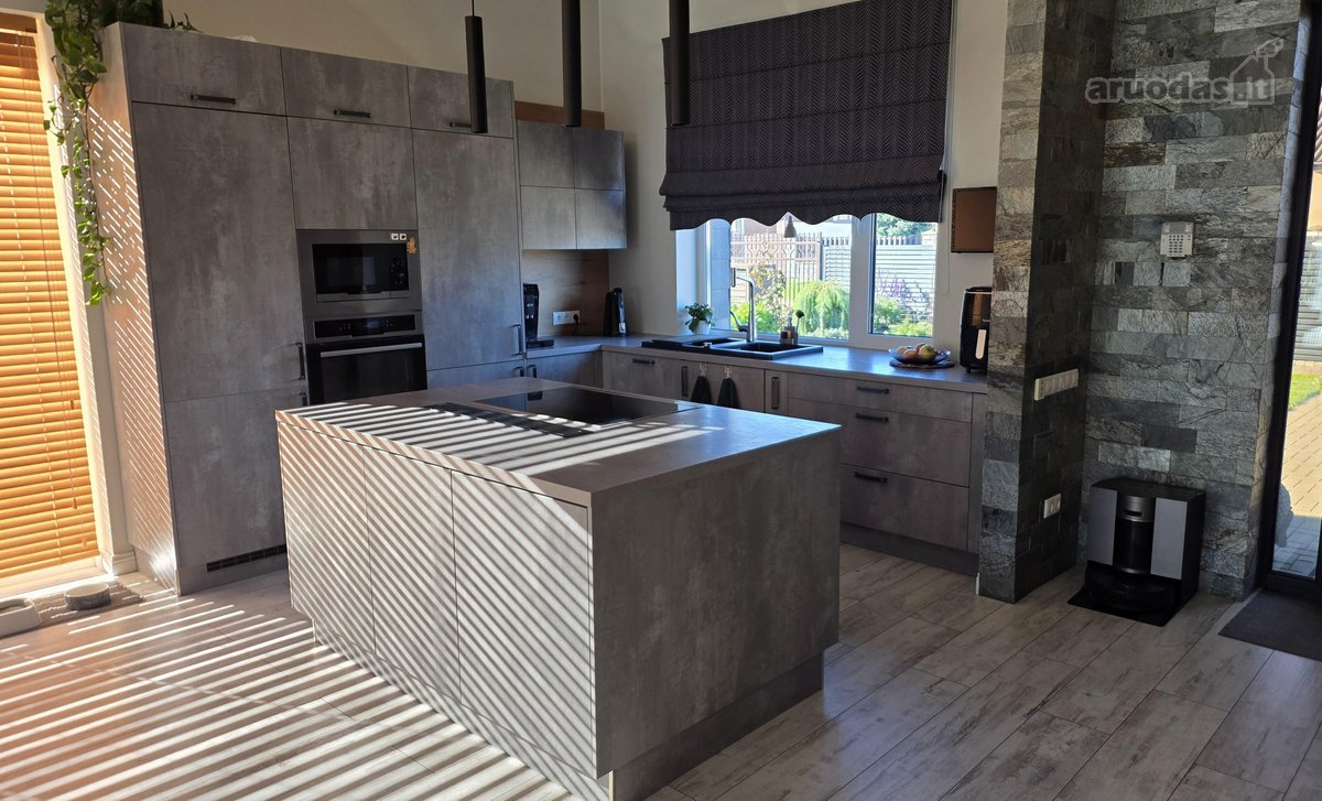 Gyvenamas plotas 150 m². Garažas su pirtimi - nuotraukos Nr. 8