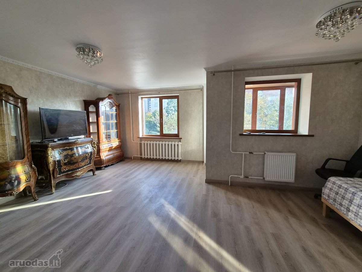 Jaukus ir erdvus 3 kambarių butas - nuotraukos Nr. 6