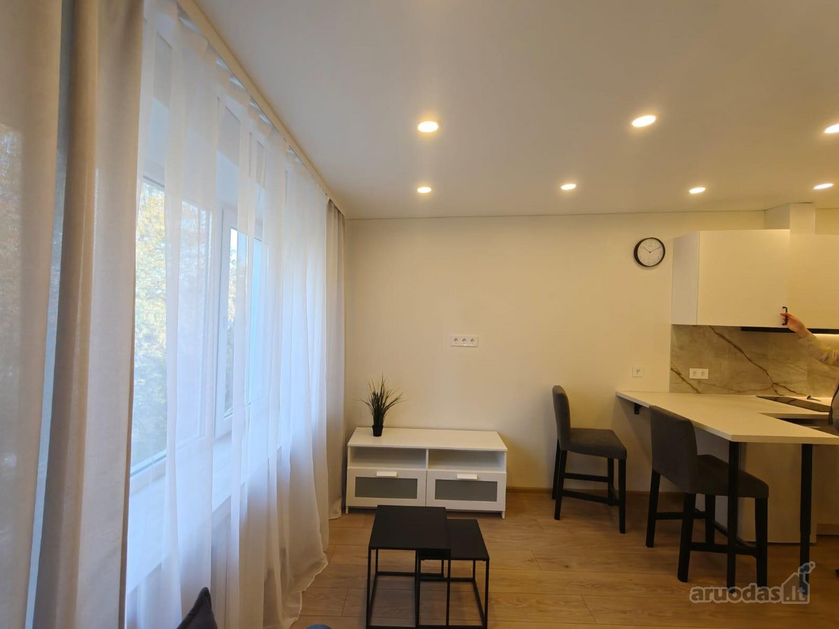 	16,55 m² bendras plotas; - nuotraukos Nr. 9
