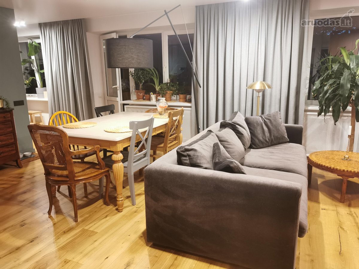 Erdvus 54 M² 2 Kambarių Butas Šalia - nuotraukos Nr. 2
