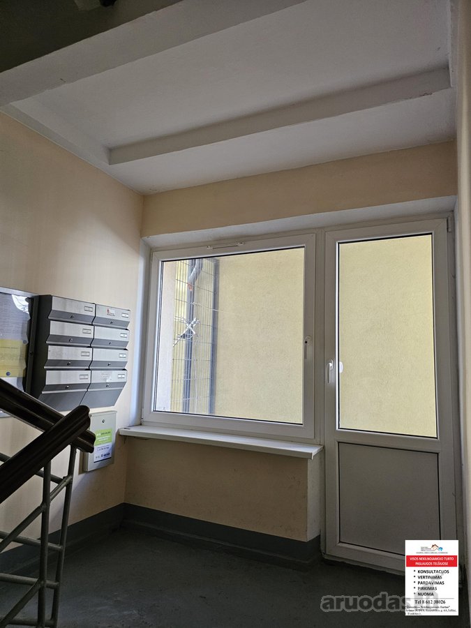 Parduodamas trijų kambarių butas renovuotame - nuotraukos Nr. 8