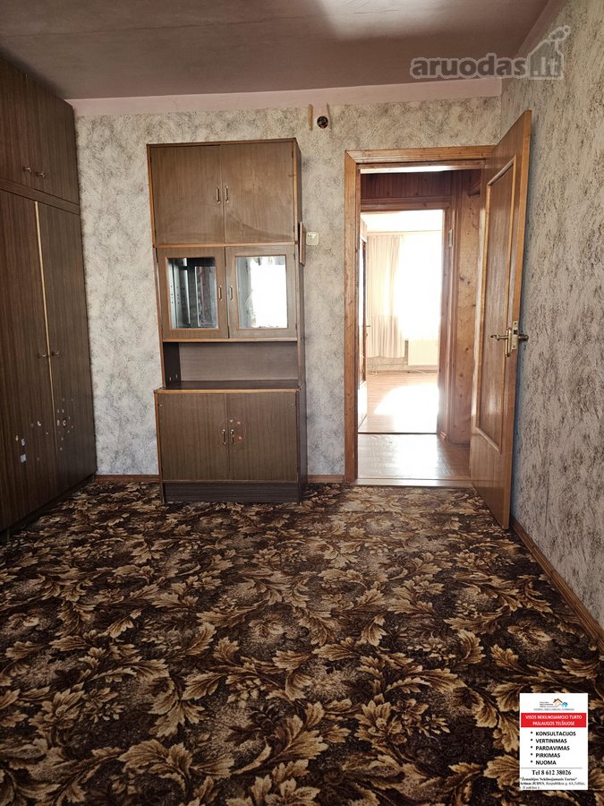 Parduodamas trijų kambarių butas renovuotame - nuotraukos Nr. 18