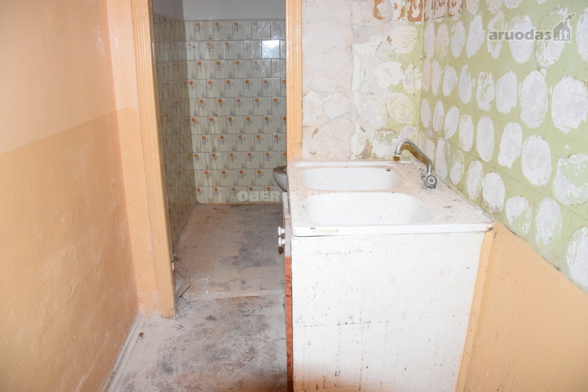 Lyros prekybos centre parduodamos prekybinės - nuotraukos Nr. 11