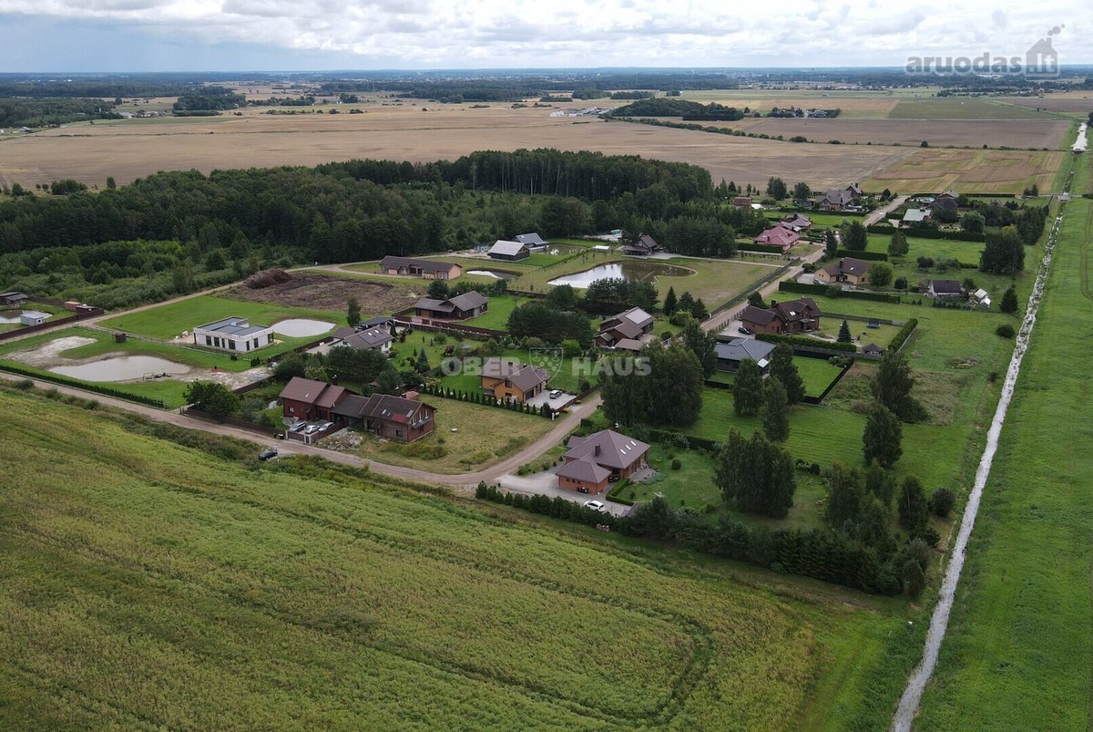 Nebaigtas statyti sublokuotas namas – toliau - nuotraukos Nr. 14
