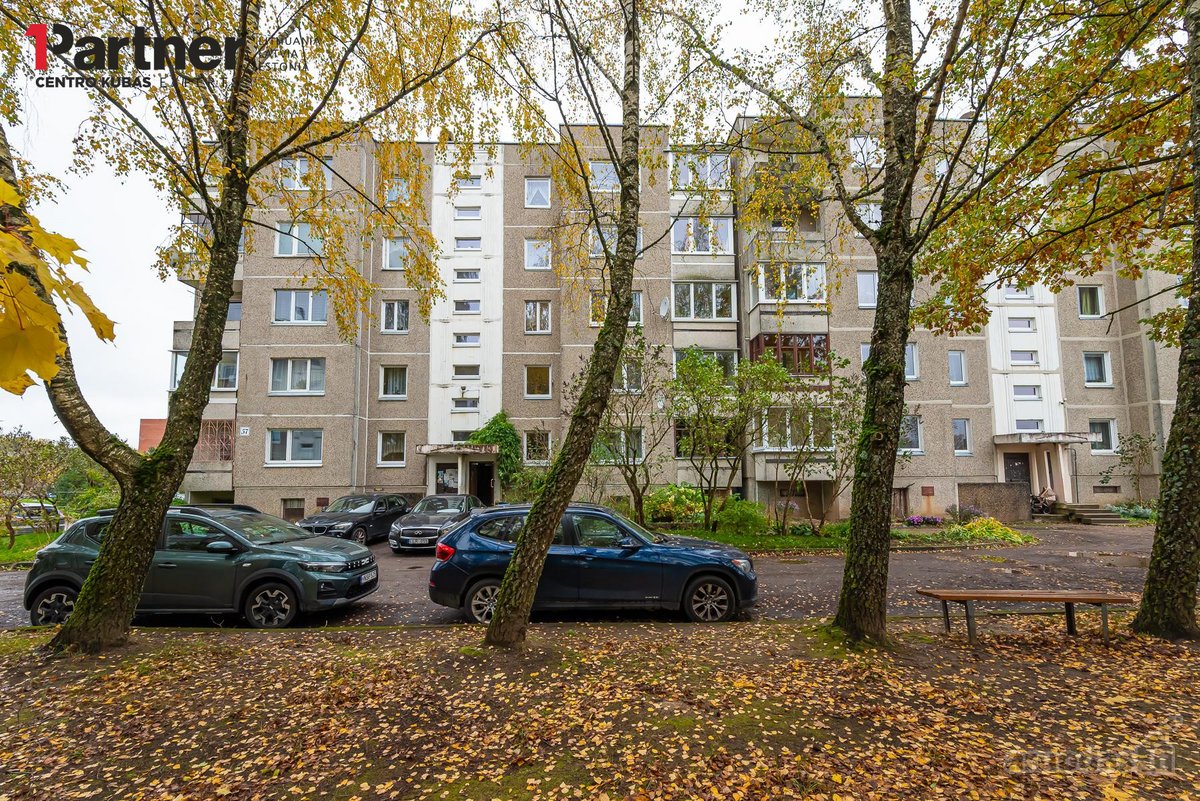 Parduodamas erdvus 3 kambarių butas su rūsiu - nuotraukos Nr. 19
