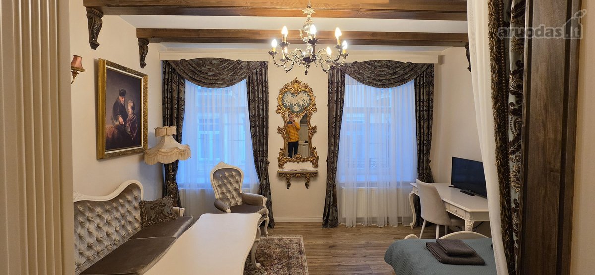 Išskirtiniai Klasikinio Stiliaus Apartamentai - nuotraukos Nr. 3