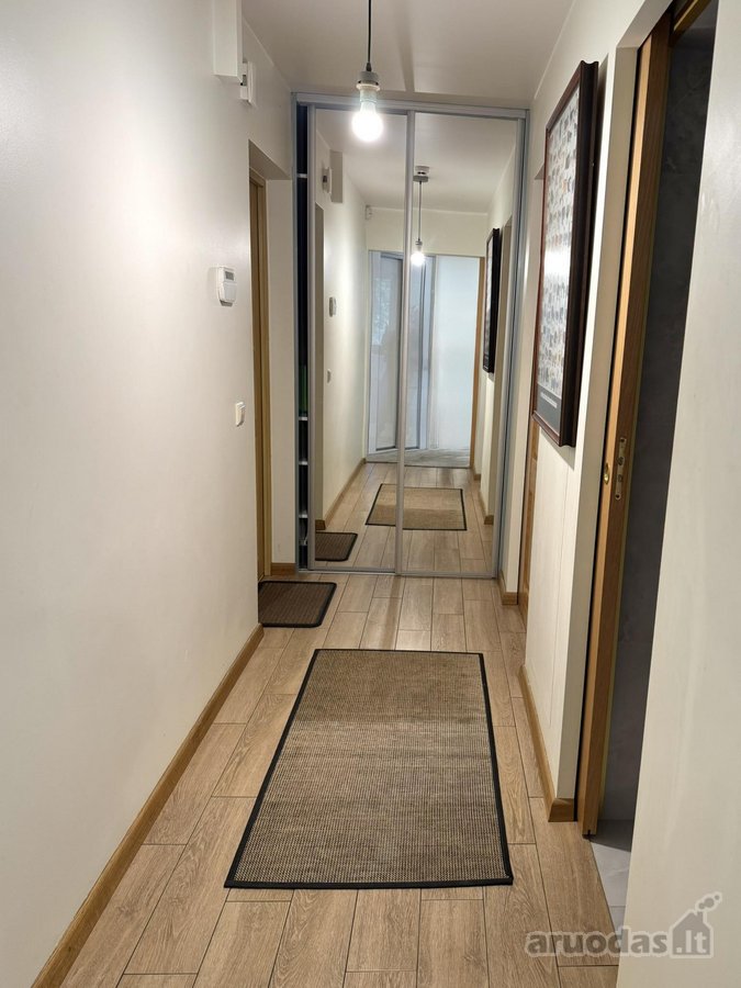 Parduodamas erdvus 2 kambarių butas Alsėdžių - nuotraukos Nr. 13