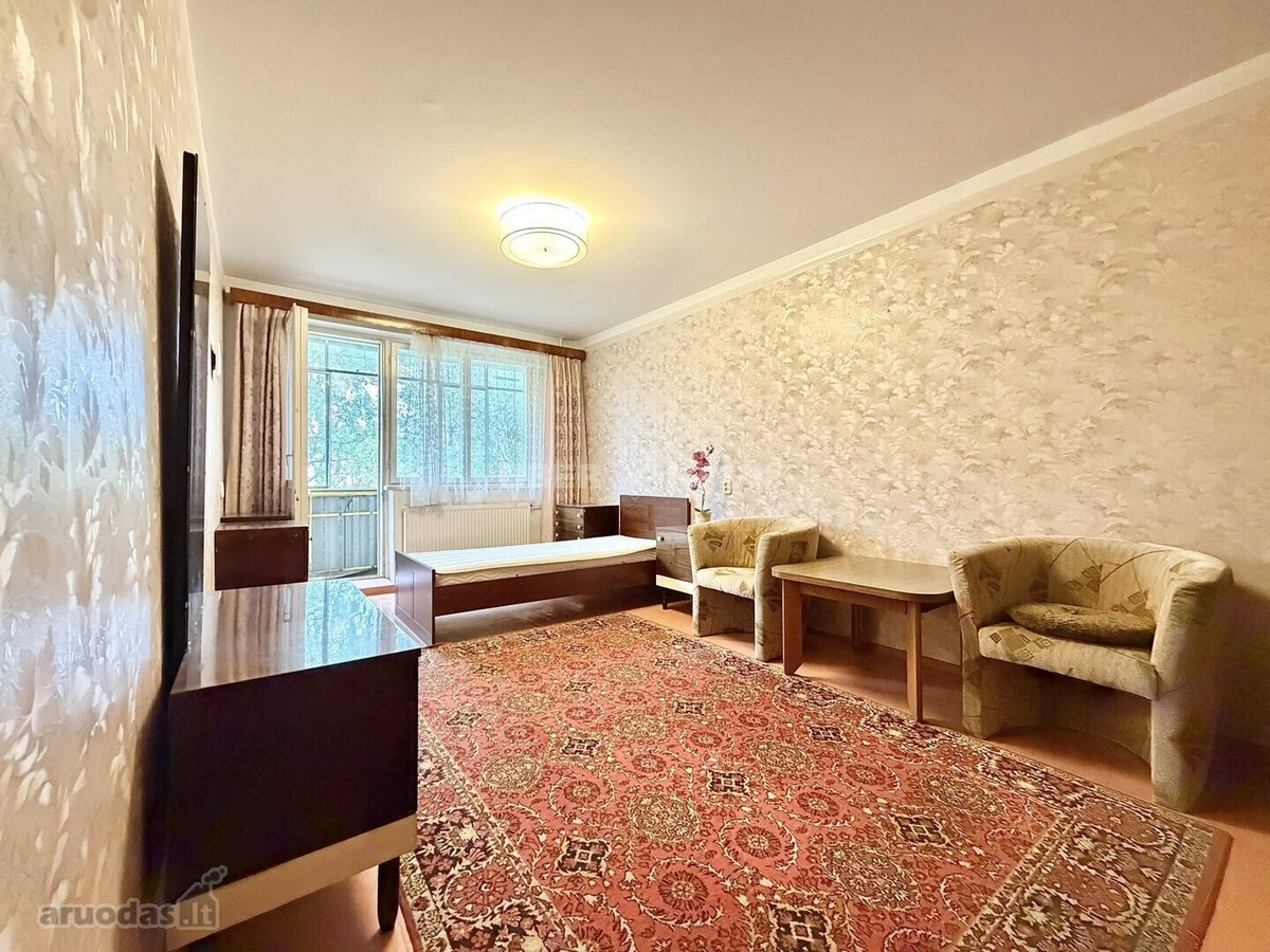 Parduodamas šviesus, 3 kambarių butas su - nuotraukos Nr. 5
