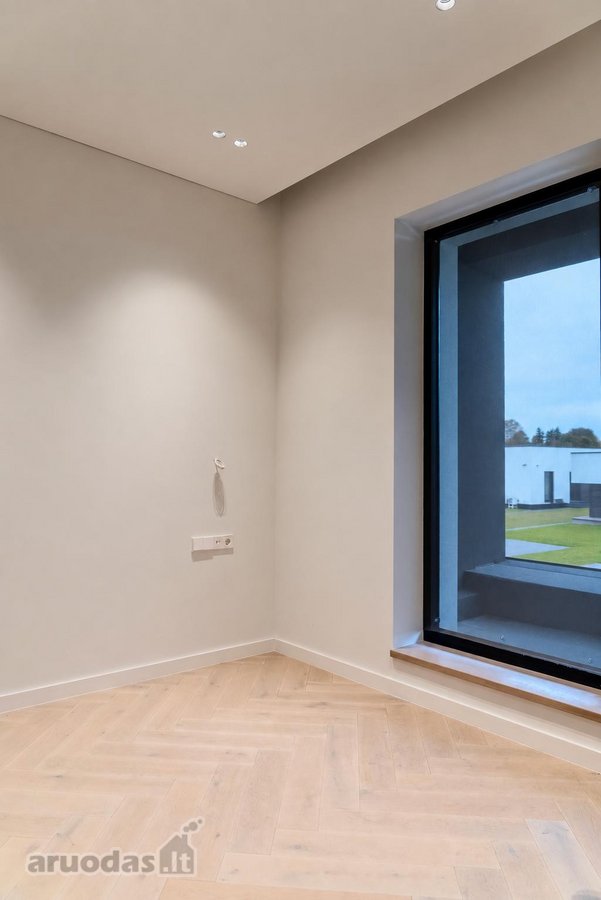 Parduodamas stilingai įrengtas 167,17 m² - nuotraukos Nr. 31