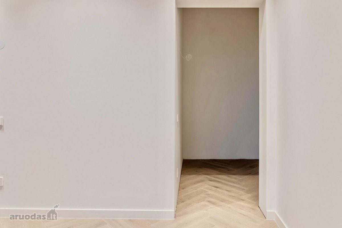 Parduodamas stilingai įrengtas 167,17 m² - nuotraukos Nr. 32