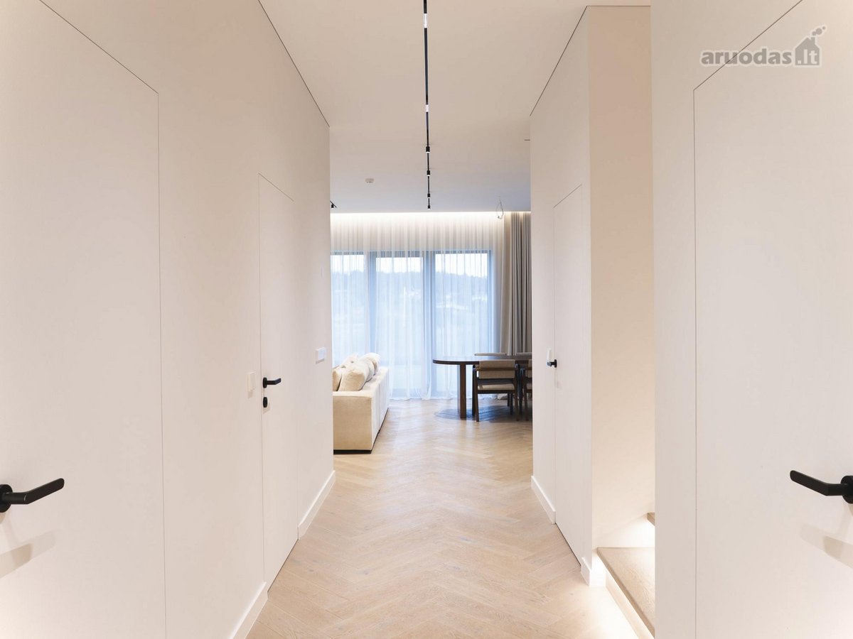 Parduodamas stilingai įrengtas 167,17 m² - nuotraukos Nr. 14