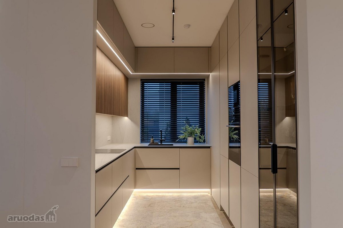 Parduodamas stilingai įrengtas 167,17 m² - nuotraukos Nr. 3